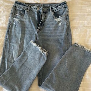 American Eagle “Mom” jeans